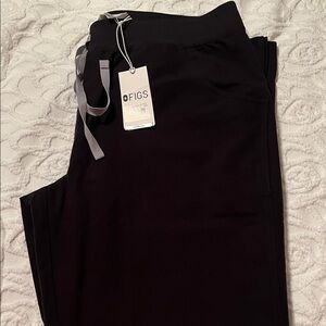 Figs Black Scrub Pants